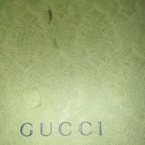 Gucci slides women